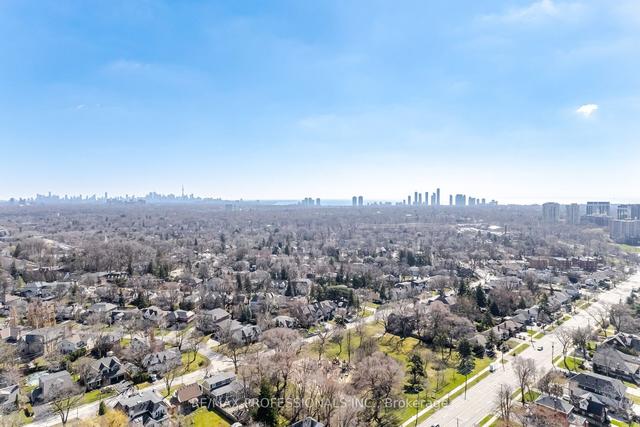 42 Chestnut Hills Pkwy, House detached with 3 bedrooms, 2 bathrooms and 4 parking in Toronto ON | Image 35