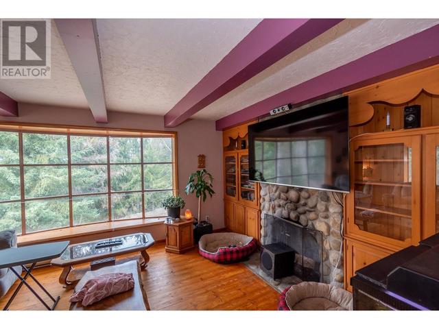 4990 Schubert Road, House detached with 2 bedrooms, 2 bathrooms and 2 parking in Spallumcheen BC | Image 55