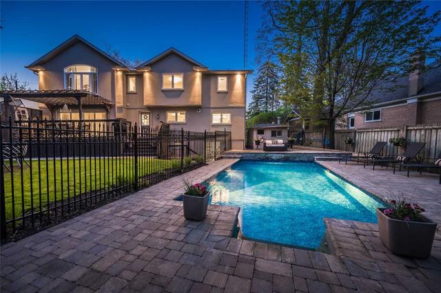 1302 Hillview Cres, House detached with 4 bedrooms, 4 bathrooms and 6 parking in Oakville ON | Image 31