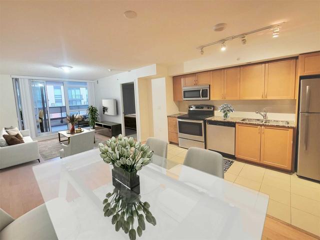 712 - 830 Lawrence Ave W, Condo with 2 bedrooms, 2 bathrooms and 1 parking in Toronto ON | Image 18