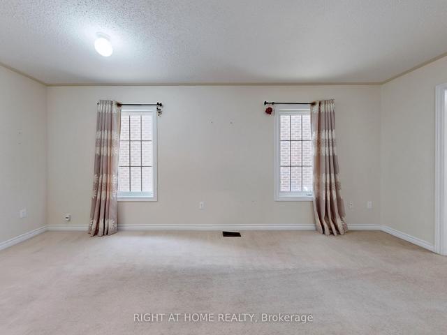 715 Grandview St N, Townhouse with 1 bedrooms, 3 bathrooms and 2 parking in Oshawa ON | Image 36