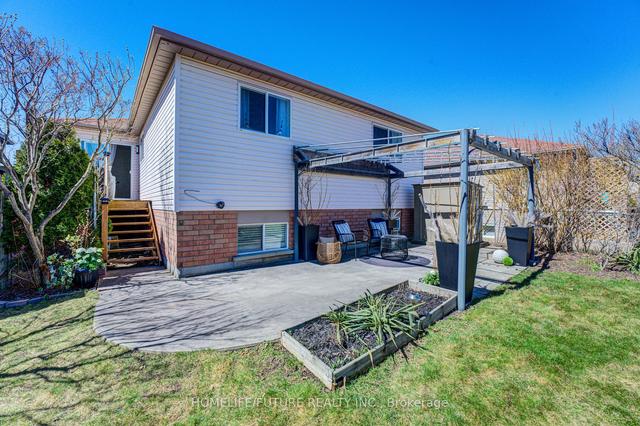 3038 Westridge Blvd, House detached with 3 bedrooms, 2 bathrooms and 5 parking in Peterborough ON | Image 29