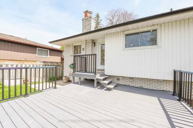 2100 Mountain Grove Ave, House detached with 3 bedrooms, 2 bathrooms and 4 parking in Burlington ON | Image 16