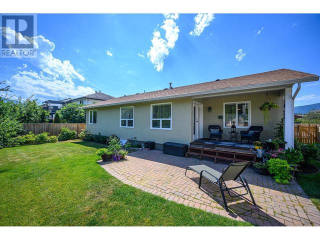 2072 Okanagan Street, House detached with 3 bedrooms, 2 bathrooms and 4 parking in Armstrong BC | Image 32
