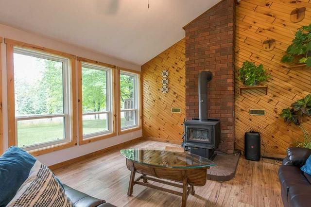 1165 County Road 620 Rd, House detached with 2 bedrooms, 1 bathrooms and 12 parking in North Kawartha ON | Image 36