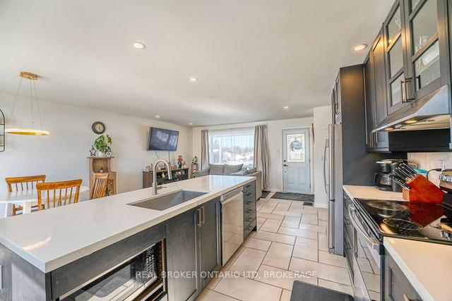 10 William St, House detached with 3 bedrooms, 2 bathrooms and 9 parking in French River ON | Image 16