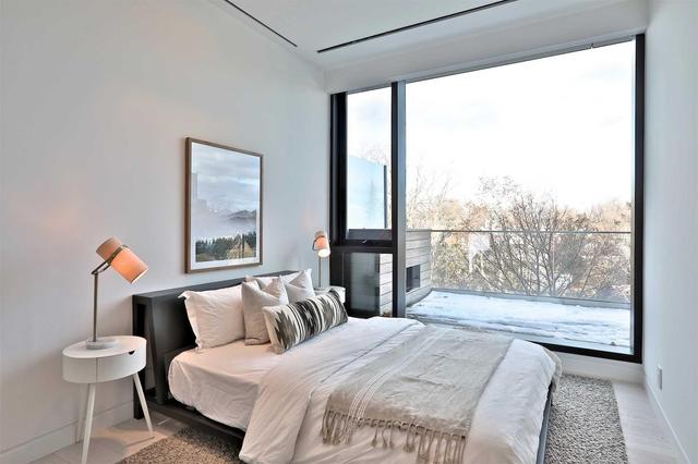 403 - 1 Roxborough St E, Condo with 2 bedrooms, 2 bathrooms and 2 parking in Toronto ON | Image 10