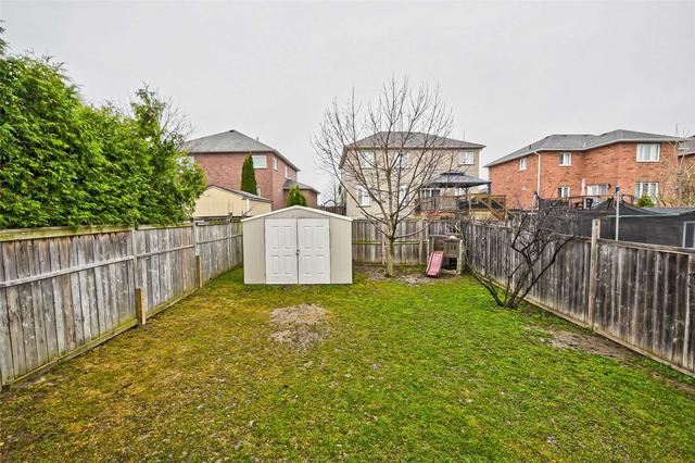 52 Adams St, House attached with 3 bedrooms, 3 bathrooms and 6 parking in Bradford West Gwillimbury ON | Image 14