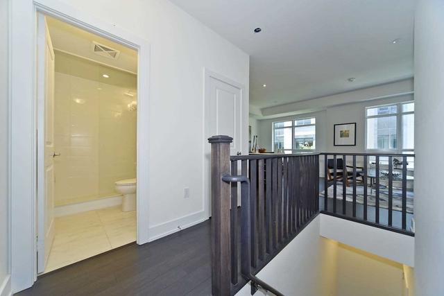 11 - 52 Holmes Ave, Townhouse with 2 bedrooms, 2 bathrooms and 2 parking in Toronto ON | Image 26