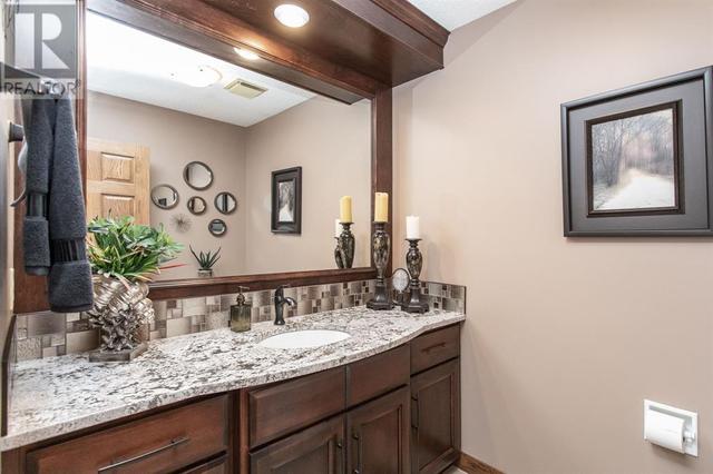 And 2 Piece Powder Room that's ideal for guests | Image 31