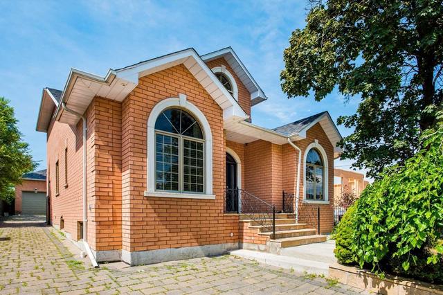 20 Arch Rd, House detached with 4 bedrooms, 4 bathrooms and 7 parking in Mississauga ON | Image 12