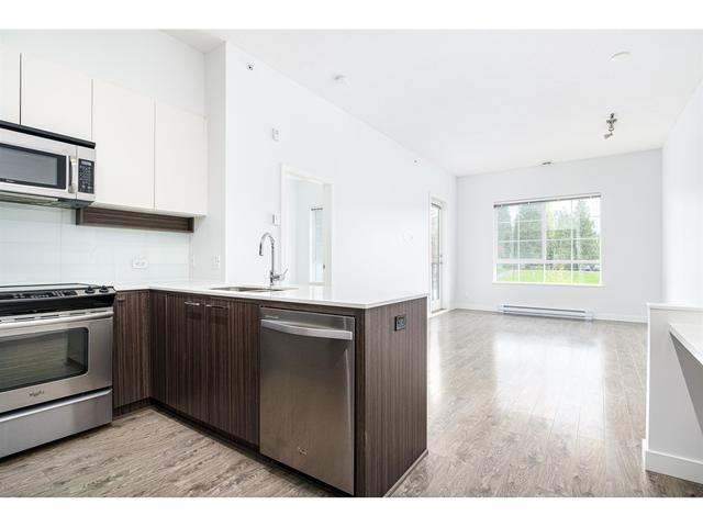 410 - 555 Foster Avenue, Condo with 1 bedrooms, 1 bathrooms and null parking in Coquitlam BC | Card Image