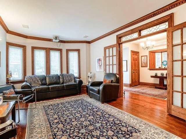 376 Spadina Rd, House detached with 4 bedrooms, 3 bathrooms and 3 parking in Toronto ON | Image 37