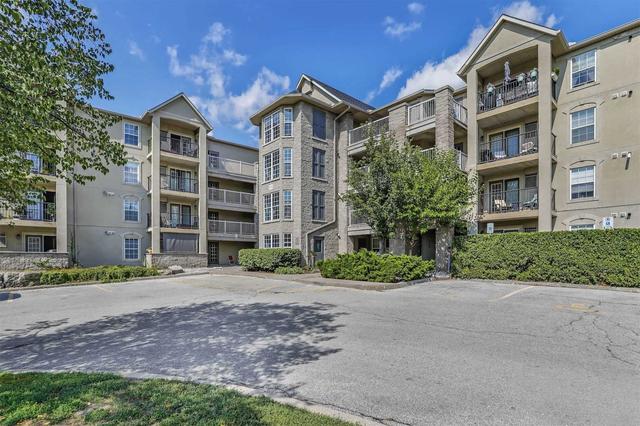 115 - 1431 Walkers Line, Condo with 2 bedrooms, 2 bathrooms and 1 parking in Burlington ON | Image 21