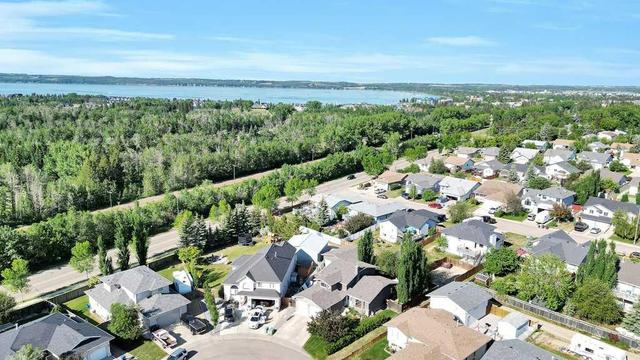 15 Fern Crescent, House detached with 4 bedrooms, 3 bathrooms and 7 parking in Sylvan Lake AB | Image 47