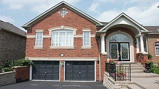 1547 Sandpiper Rd, House detached with 2 bedrooms, 3 bathrooms and null parking in Oakville ON | Image 1