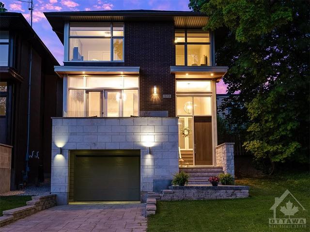 573 Melbourne Avenue, House detached with 3 bedrooms, 4 bathrooms and 3 parking in Ottawa ON | Image 2