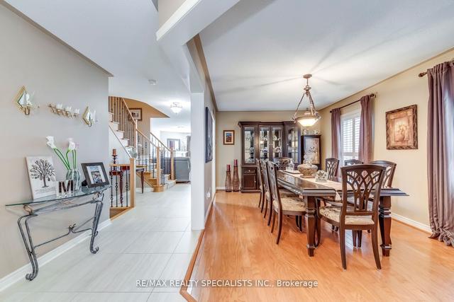 59 Lawren Harris Cres, House detached with 4 bedrooms, 4 bathrooms and 6 parking in Caledon ON | Image 3