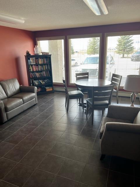 220 - 1648 Saamis Drive Nw, Condo with 2 bedrooms, 2 bathrooms and 2 parking in Medicine Hat AB | Image 18