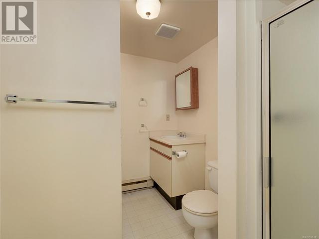 Lower Level 3 pc Bathroom | Image 33