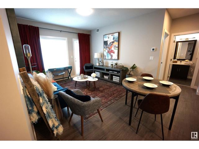 124 - 560 Griesbach Pr Nw, Condo with 2 bedrooms, 2 bathrooms and null parking in Edmonton AB | Image 4