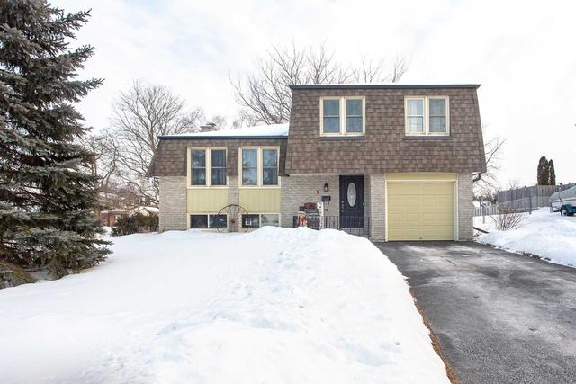 3 Daniel Crt, House detached with 3 bedrooms, 2 bathrooms and 3 parking in Kawartha Lakes ON | Image 12