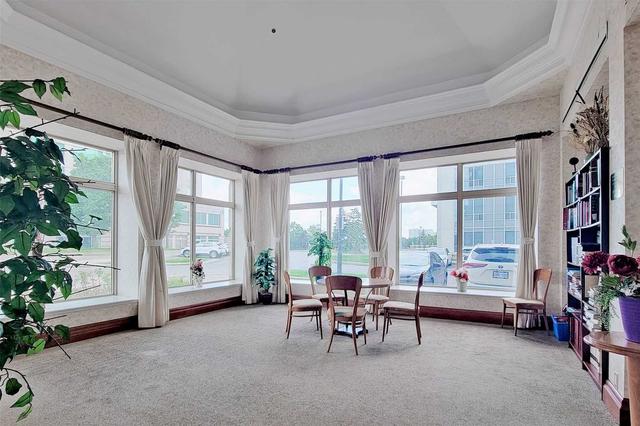 1703 - 8 Lee Centre Dr, Condo with 2 bedrooms, 2 bathrooms and 1 parking in Toronto ON | Image 39