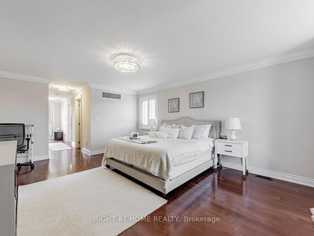 88 Benson Ave, House attached with 3 bedrooms, 3 bathrooms and 3 parking in Richmond Hill ON | Image 14