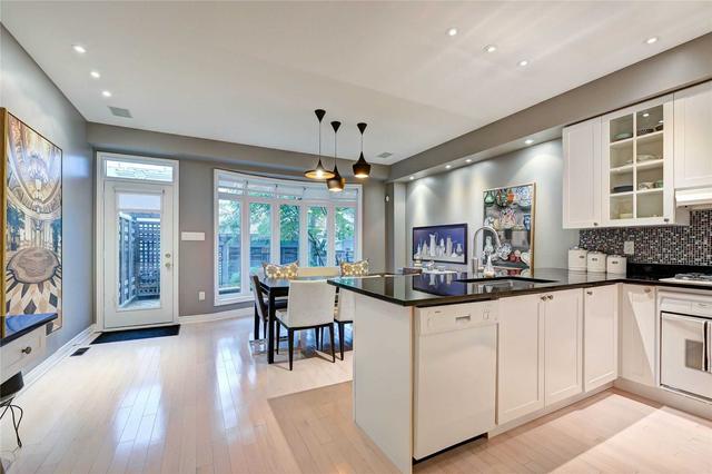 44 Winners Circ, House semidetached with 3 bedrooms, 3 bathrooms and 2 parking in Toronto ON | Image 18