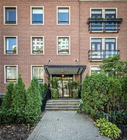 36 - 33 Price St, Condo with 2 bedrooms, 2 bathrooms and 1 parking in Toronto ON | Image 1
