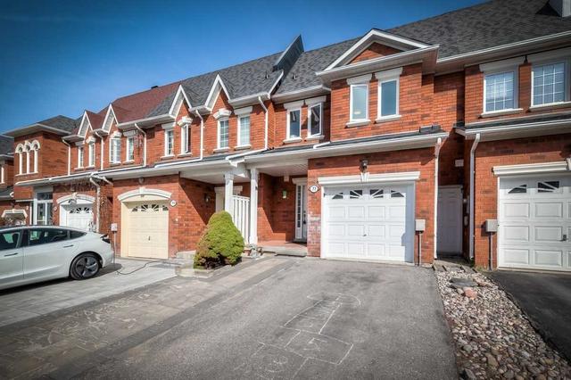 77 Ruby Cres, House attached with 3 bedrooms, 3 bathrooms and 4 parking in Richmond Hill ON | Image 12