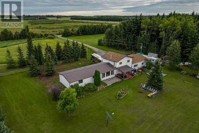 64034 Township 38 4, House detached with 4 bedrooms, 3 bathrooms and null parking in Clearwater County AB | Image 1