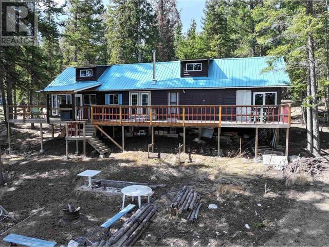 5268 Machete Lake Road, House detached with 3 bedrooms, 2 bathrooms and null parking in Thompson Nicola E (Bonaparte Plateau) BC | Image 1