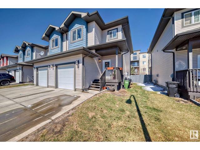 18 - 16004 54 St Nw, House semidetached with 3 bedrooms, 3 bathrooms and null parking in Edmonton AB | Image 2
