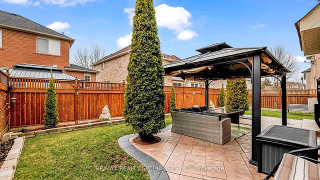 13 Wonder Way, House detached with 5 bedrooms, 6 bathrooms and 7 parking in Brampton ON | Image 30