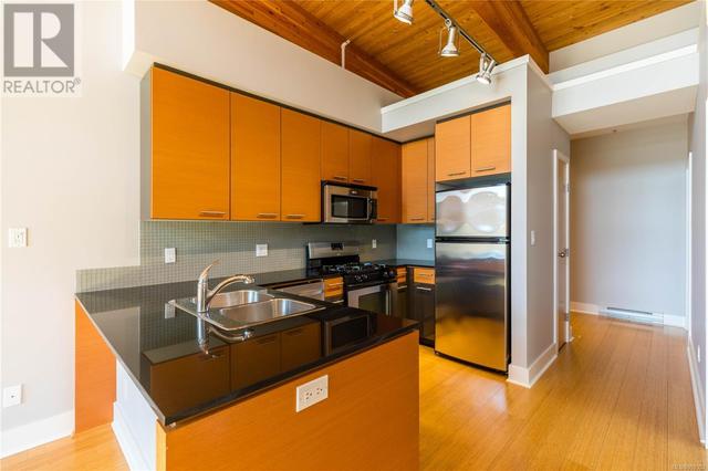 404 - 610 Johnson St, Condo with 2 bedrooms, 2 bathrooms and null parking in Victoria BC | Image 13