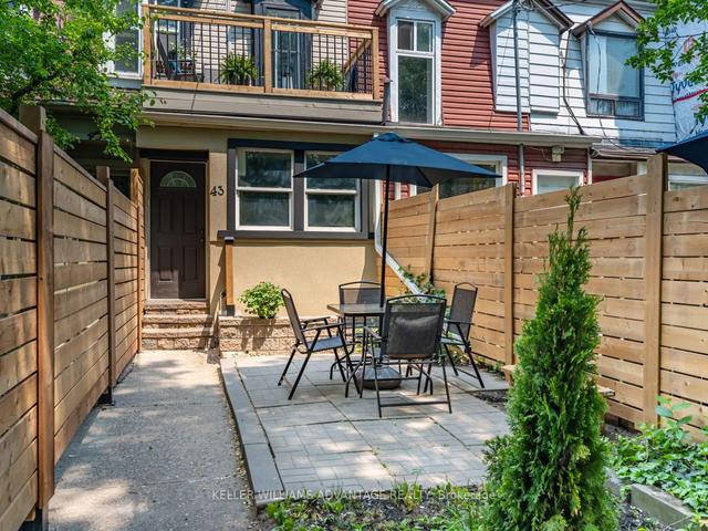 43 Blackburn St, House attached with 4 bedrooms, 2 bathrooms and 0 parking in Toronto ON | Image 12
