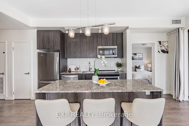 113 - 150 Sabina Dr, Condo with 2 bedrooms, 2 bathrooms and 1 parking in Oakville ON | Image 24