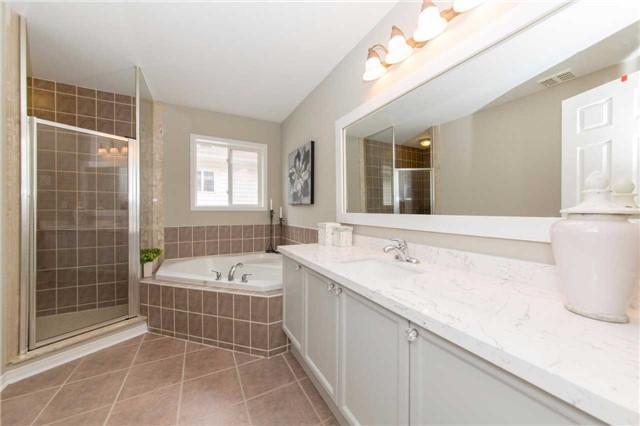 38 Steamer Dr, House detached with 4 bedrooms, 3 bathrooms and 4 parking in Whitby ON | Image 14
