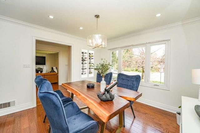1482 Islington Ave S, House detached with 3 bedrooms, 3 bathrooms and 5 parking in Toronto ON | Image 3