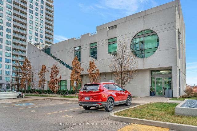 1516 - 339 Rathburn Rd W, Condo with 2 bedrooms, 2 bathrooms and 1 parking in Mississauga ON | Image 20