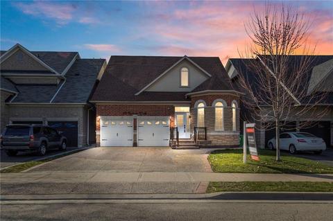 55 Trailside Walk, House detached with 5 bedrooms, 3 bathrooms and 4 parking in Brampton ON | Card Image