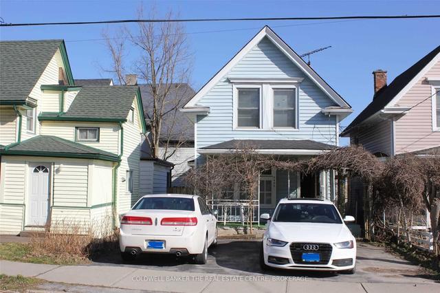 5406 Ontario Ave, House detached with 3 bedrooms, 1 bathrooms and 3 parking in Niagara Falls ON | Image 1
