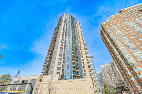 3110 - 330 Burnhamthorpe Rd W, Condo with 1 bedrooms, 2 bathrooms and 1 parking in Mississauga ON | Card Image