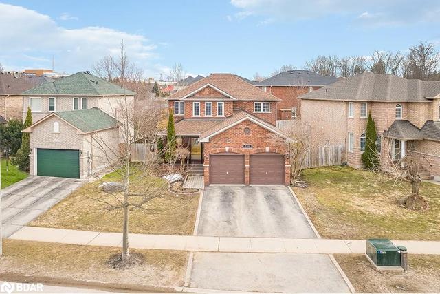 5 Loyalist Court, House detached with 5 bedrooms, 3 bathrooms and 6 parking in Barrie ON | Image 1