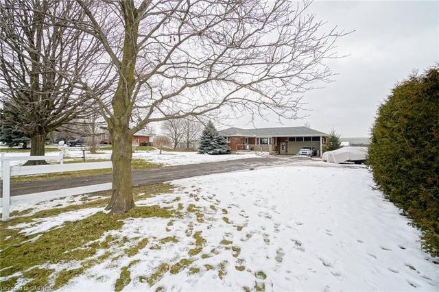 7560 No. 5 Side Road, House detached with 3 bedrooms, 2 bathrooms and 10 parking in Halton Hills ON | Image 35