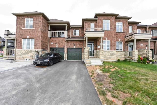 139 Bronson Terr, House attached with 3 bedrooms, 3 bathrooms and 4 parking in Milton ON | Image 12