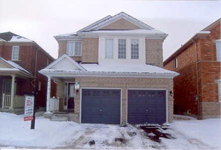 107 River Ridge Blvd, House detached with 4 bedrooms, 3 bathrooms and 2 parking in Aurora ON | Image 1