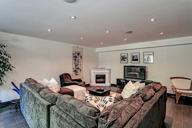 152 Elton Park Rd, House detached with 3 bedrooms, 4 bathrooms and 10 parking in Oakville ON | Image 22