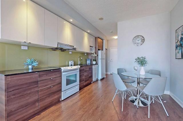 2706 - 121 Mcmahon Dr, Condo with 1 bedrooms, 1 bathrooms and 0 parking in Toronto ON | Image 7
